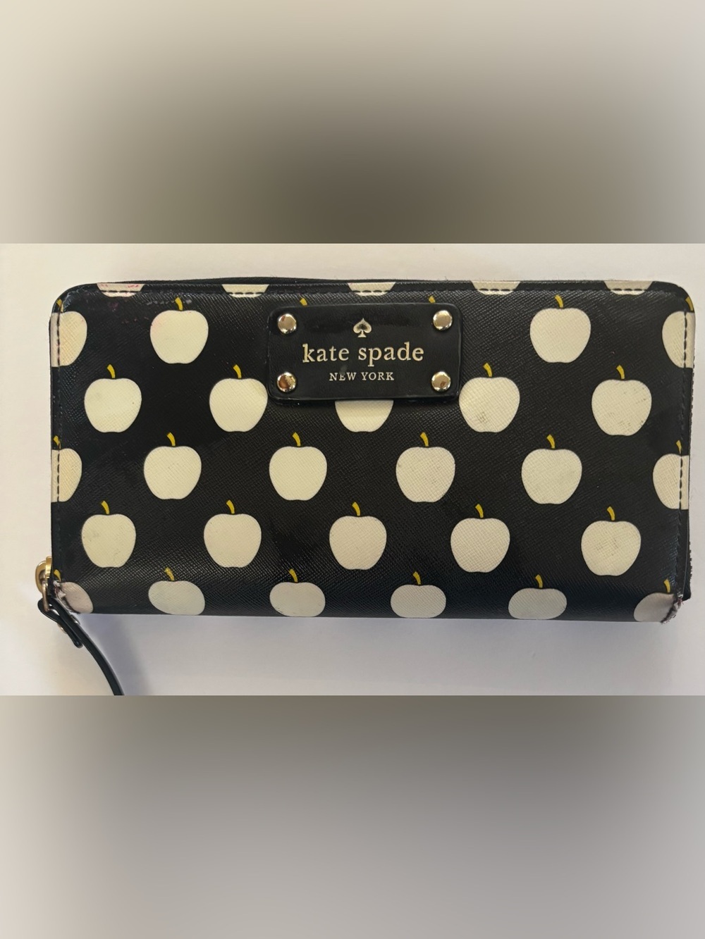 Kate spade Ellison ave neta continental woman’s zip wallet